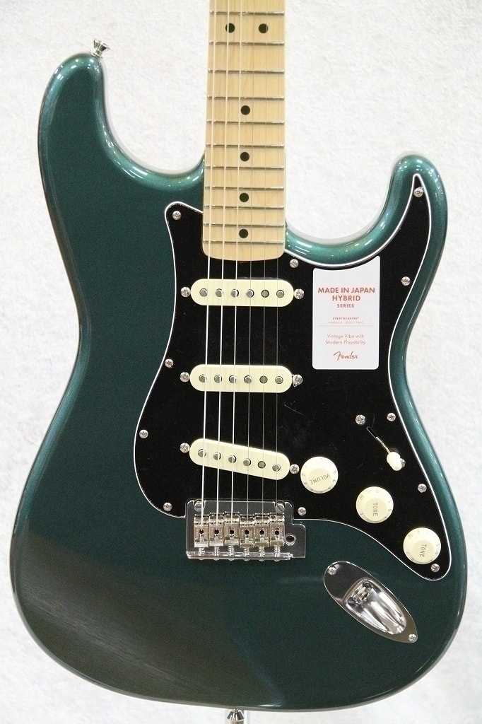 Made in Japan Hybrid '68 Stratocaster - FUZZFACED